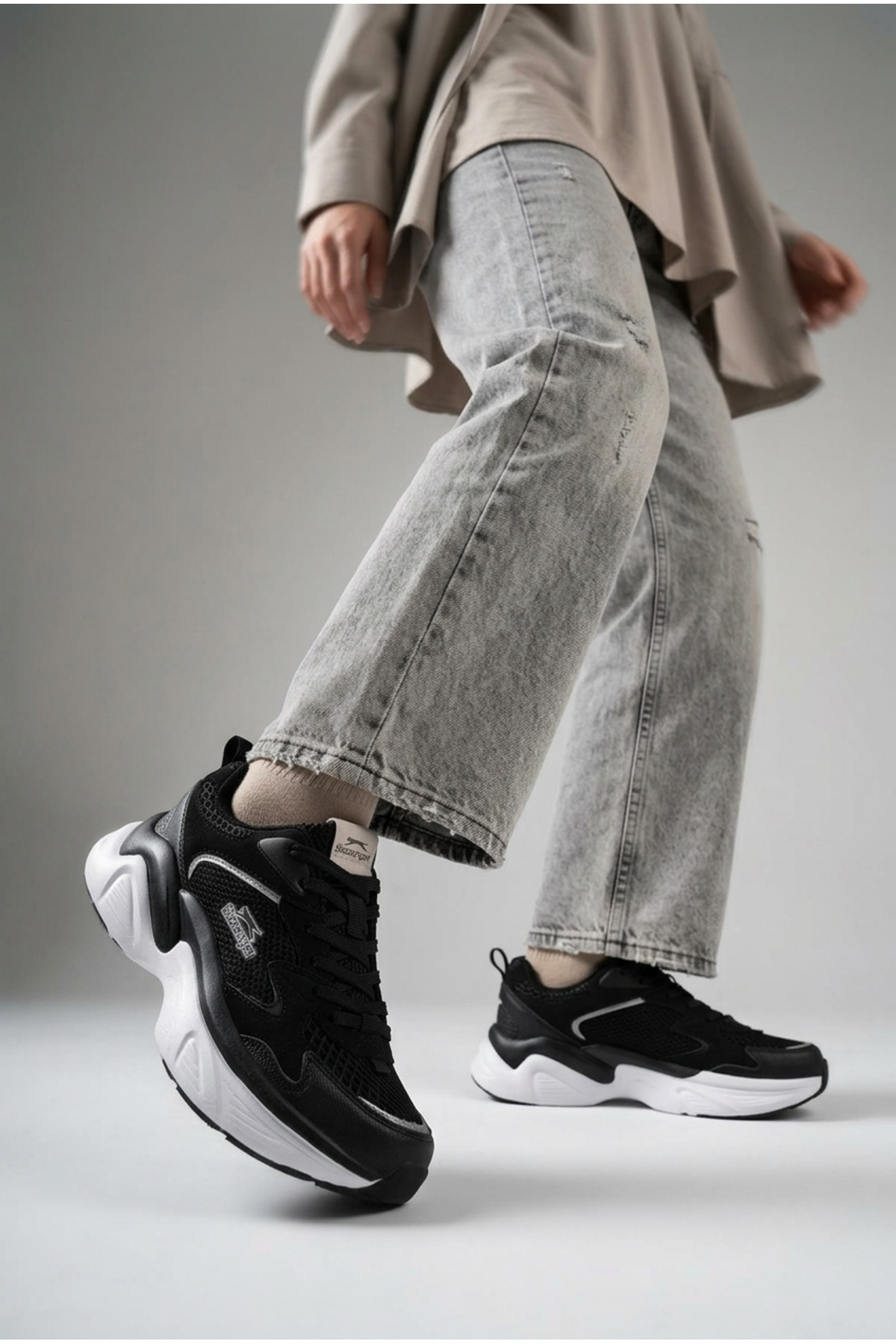 Slazenger ® I WİND Premium Seri Kadın Siyah / Gri Sneaker Yürüyüş