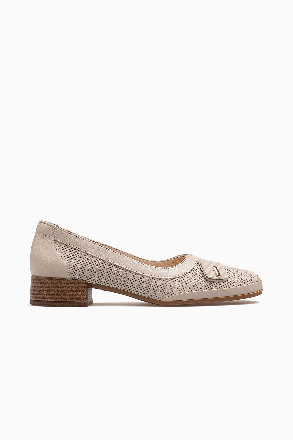 Mammamia Pantofi 👠 | Eleganță și Confort 2026