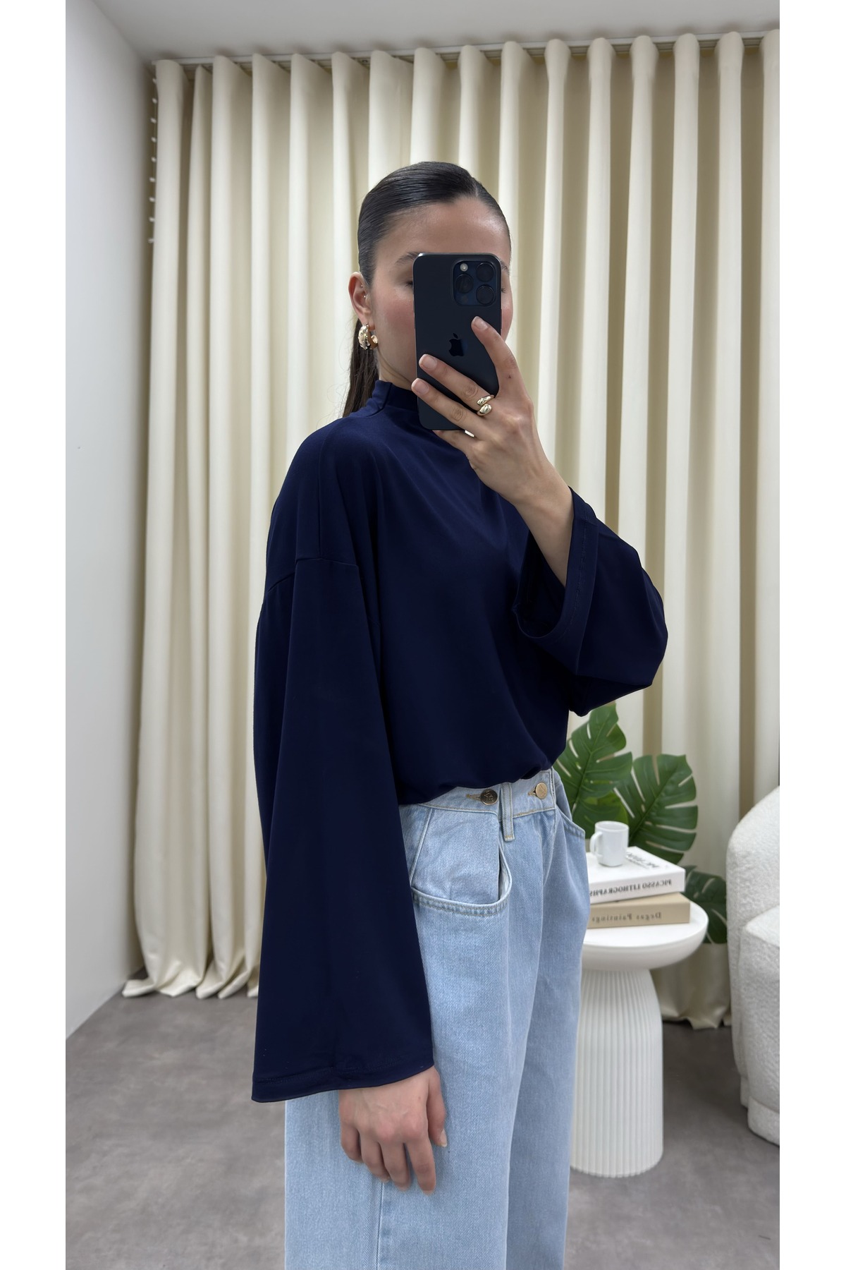 YOUR NAME Dik Yaka Oversize Dökümlü Bluz görsel 7