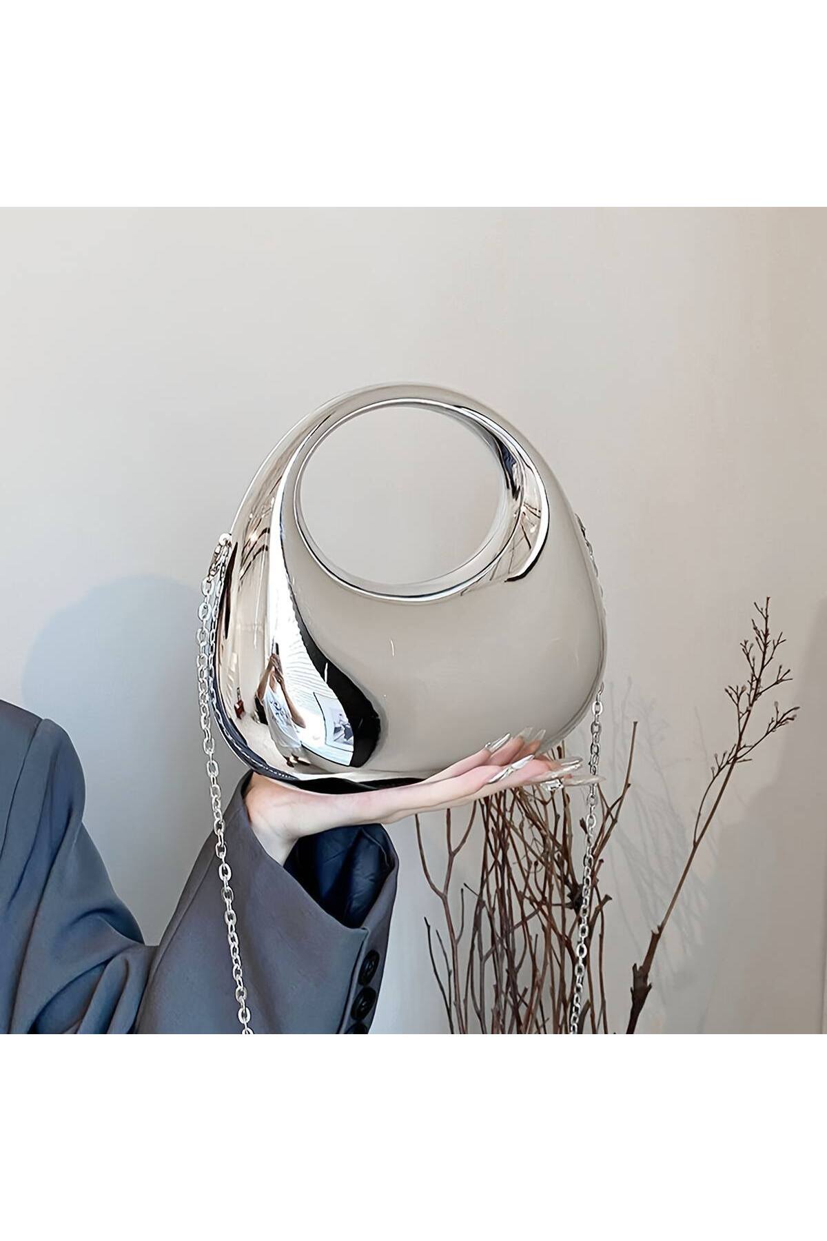 Silver Half-Moon Women's Special-Design Handbag and Crossbody Bag with Gold-Tone Chain görünüm 5