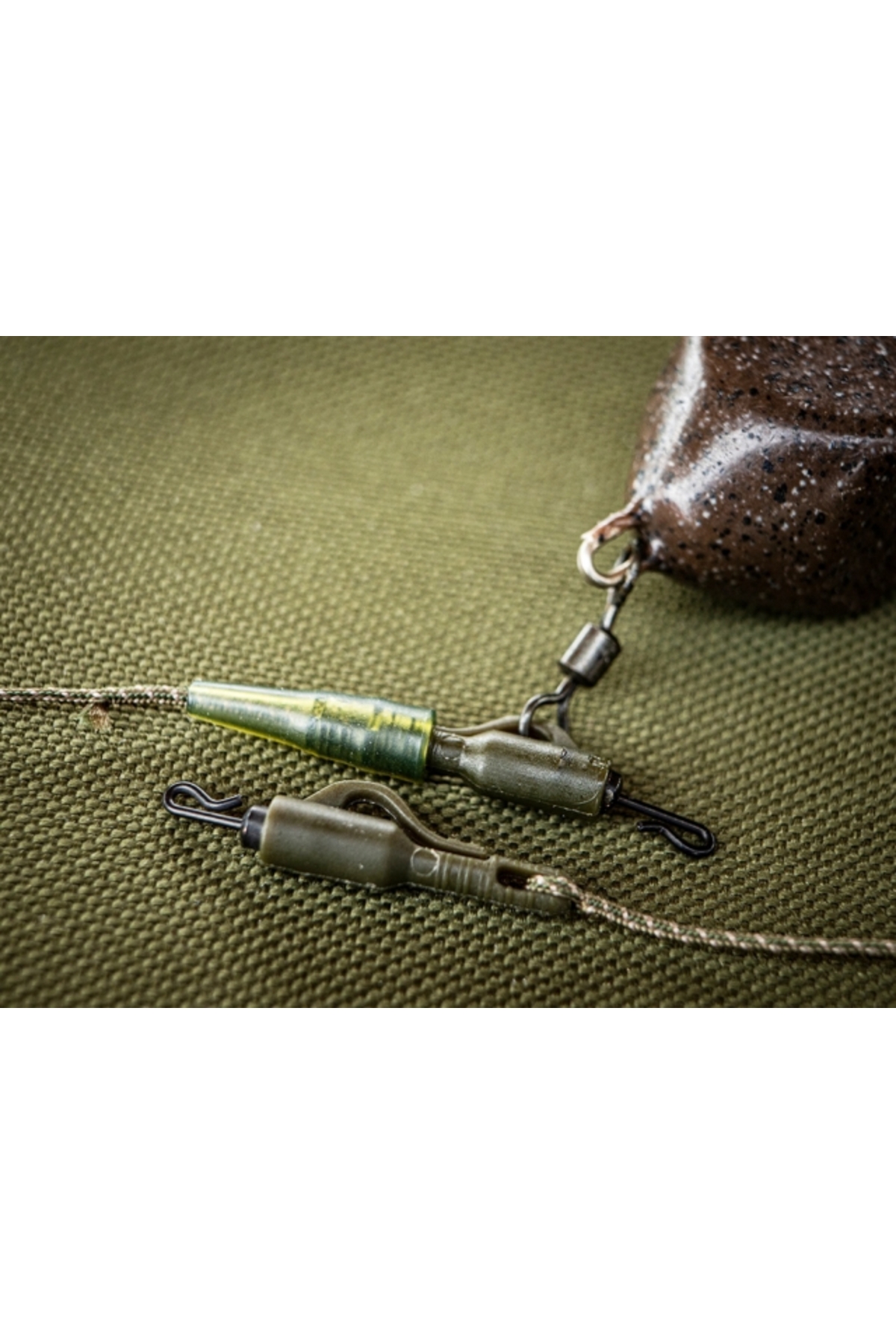 Select Baits OneBody Lead Clip with Quick Change Swivel Weed Green [2]