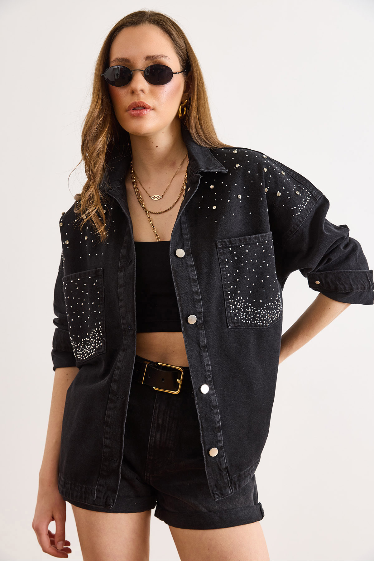Olalook  Kadın Siyah Boncuk ve Taş Detaylı Oversize Denim Ceket CKT-19000433