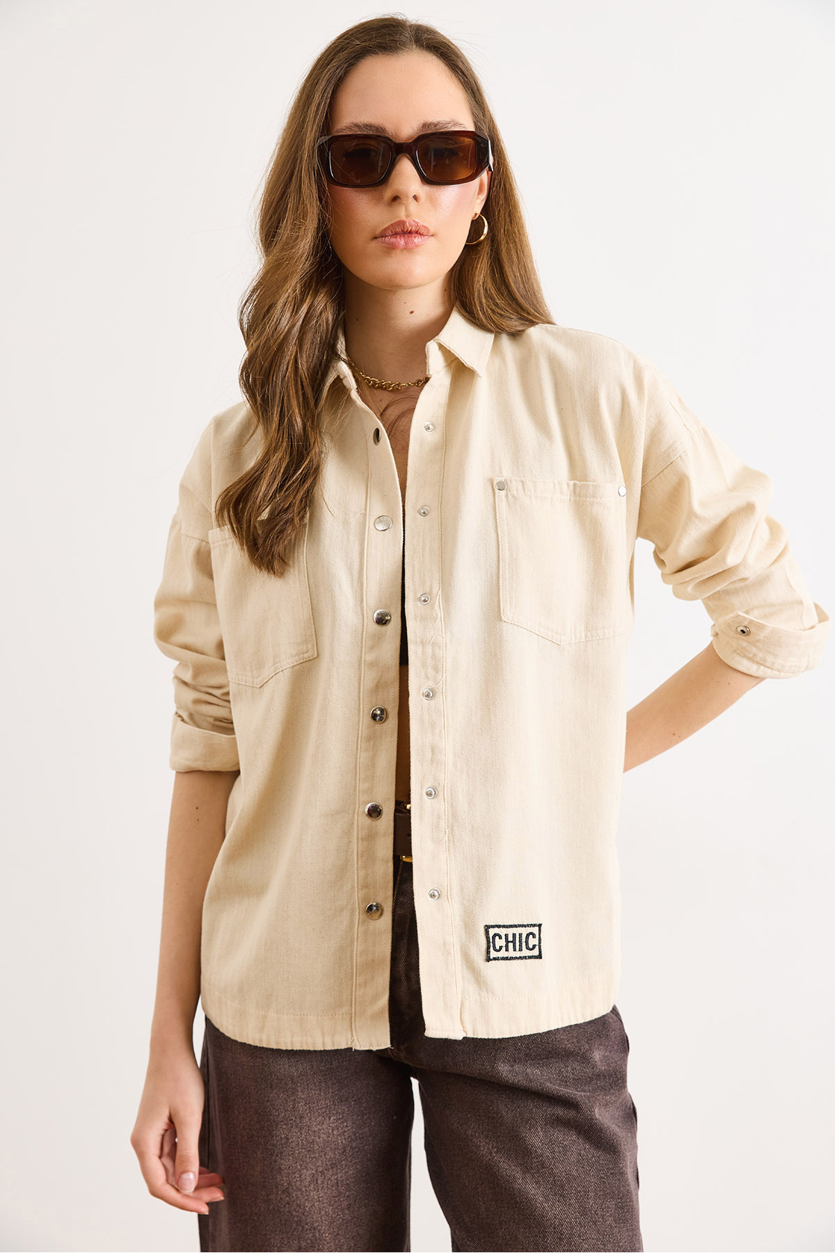 Olalook Kadın Krem Nakışlı Gabardin Gömlek GML-19001449 görsel 3