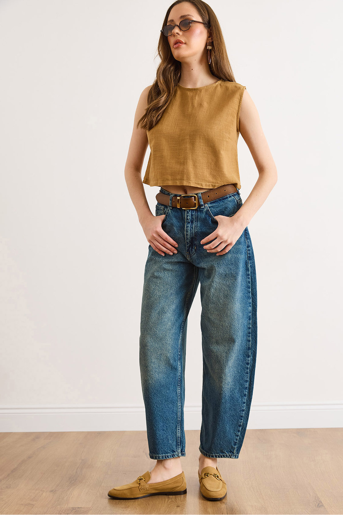 Women's Blue High Waist Pocket Barrel JeanJEA-19000131
