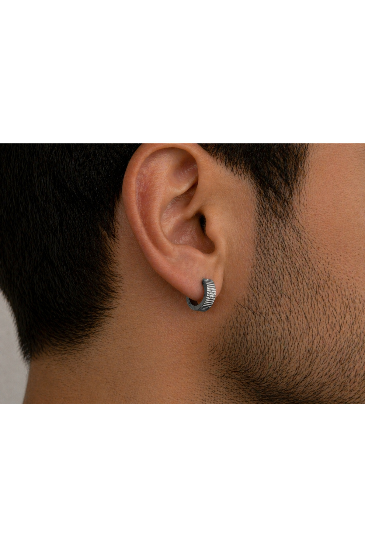 Gölge Çelik Küpe görsel 3