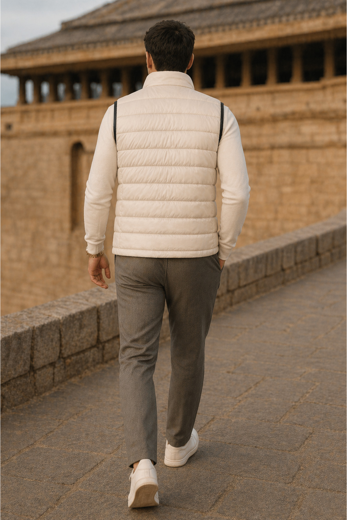 comstar Erkek Kışlık Comfort Kolsuz Astarlı Krem Şişme Yelek görsel 6
