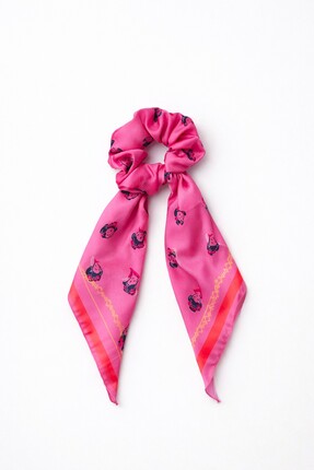 Mibi Design Pia Pembe Saten Üçgen Bandanalı Scrunchie Toka