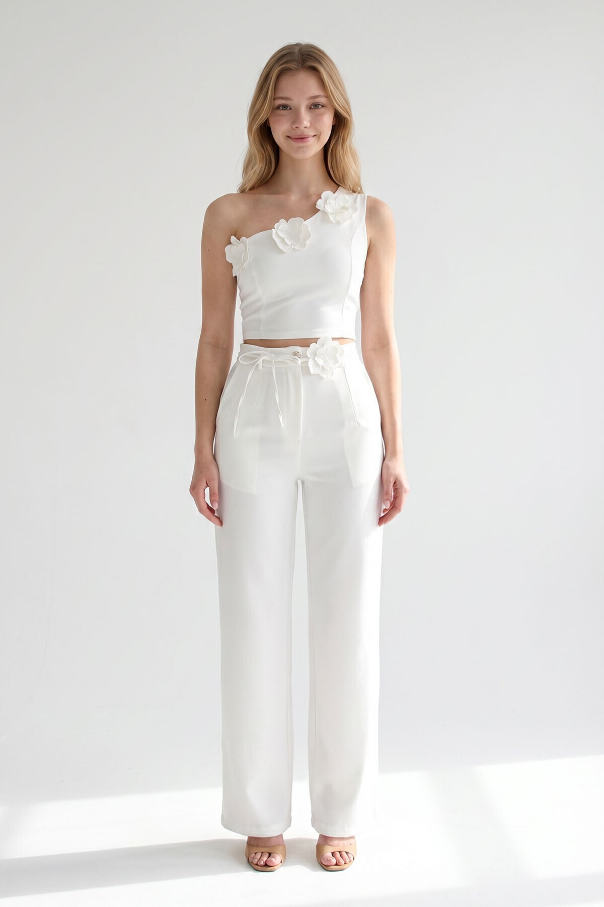 White Accessory Detailed Blouse And Pants Woven Bottom Top Set