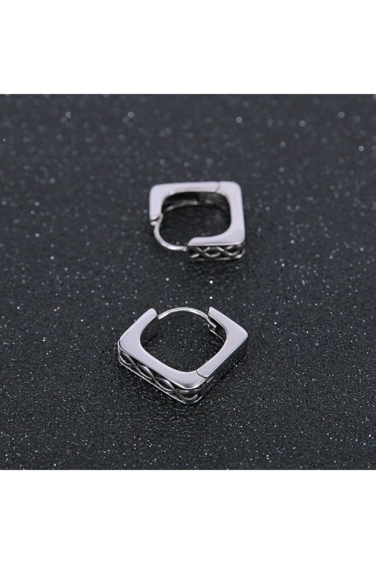northstarshop-Large Antique Design Tribal Pattern Snap Ring Triangle Shaped 316l Men's Steel Earring 5