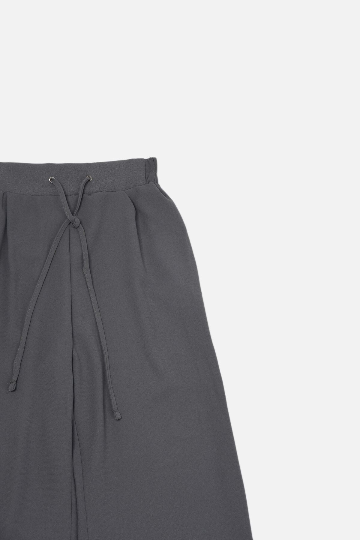 Trendyol Collection-Graue, hohe Hose mit weitem Bein TWOAW22PL0329 7