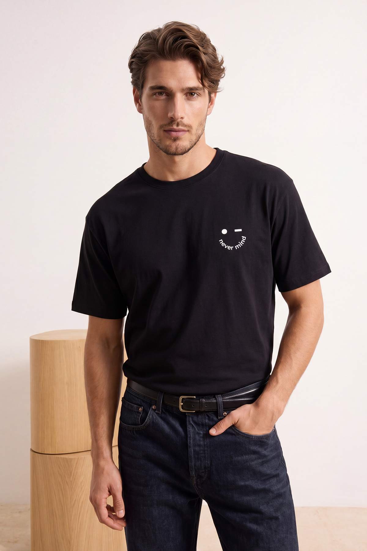 Trendyolmilla Man Siyah Oversize/Geniş Kesim Nakışlı %100 Pamuk T