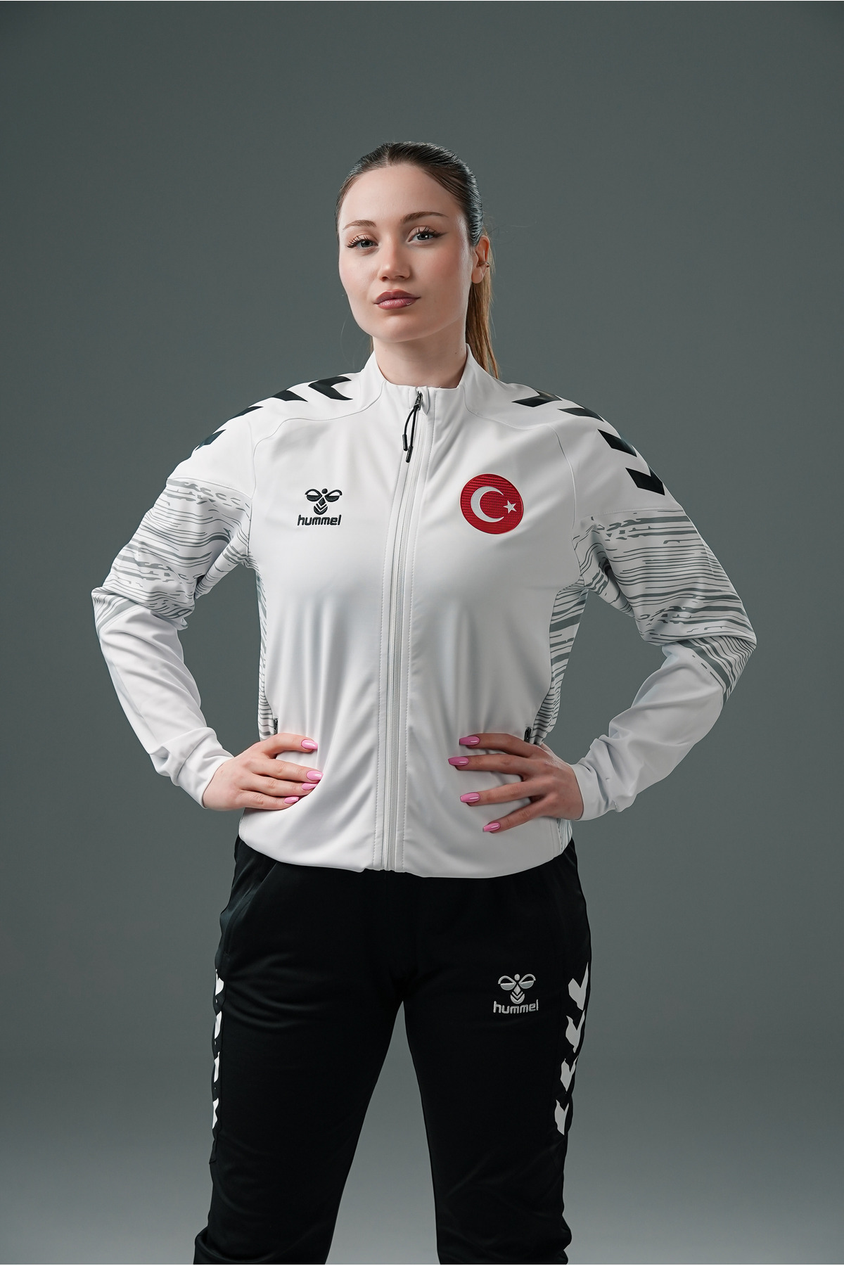 hummel Milli Takım Line Kamp Eşofman Üstü Beyaz görsel 2