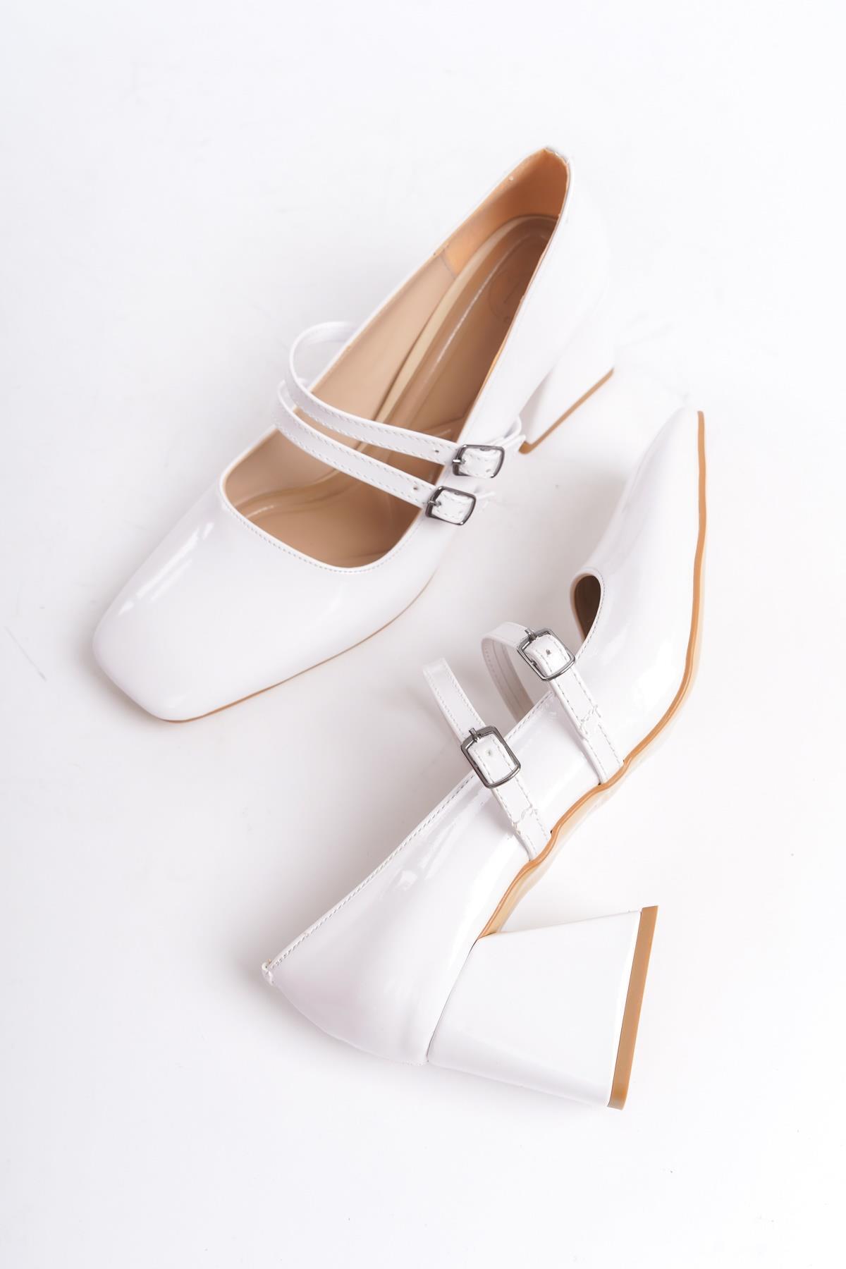 Culia White Patent Mary Jane Double Stripe Butt Toe Heel Shoes