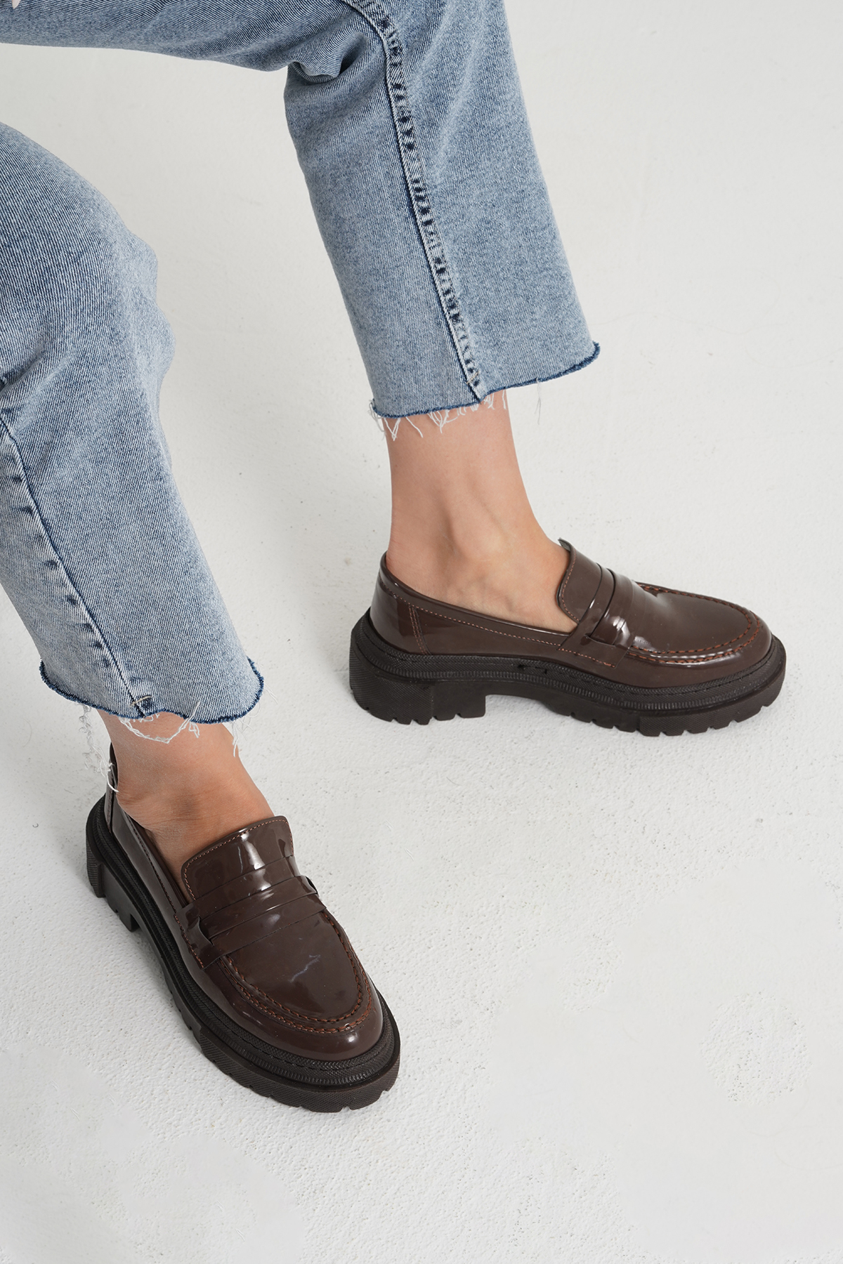 Beyond Kadın Kahverengi Rugan Corteko Kalın Taban Loafer Makosen Ayakkabı 4,5cm BYNDLFRK02 görsel 3