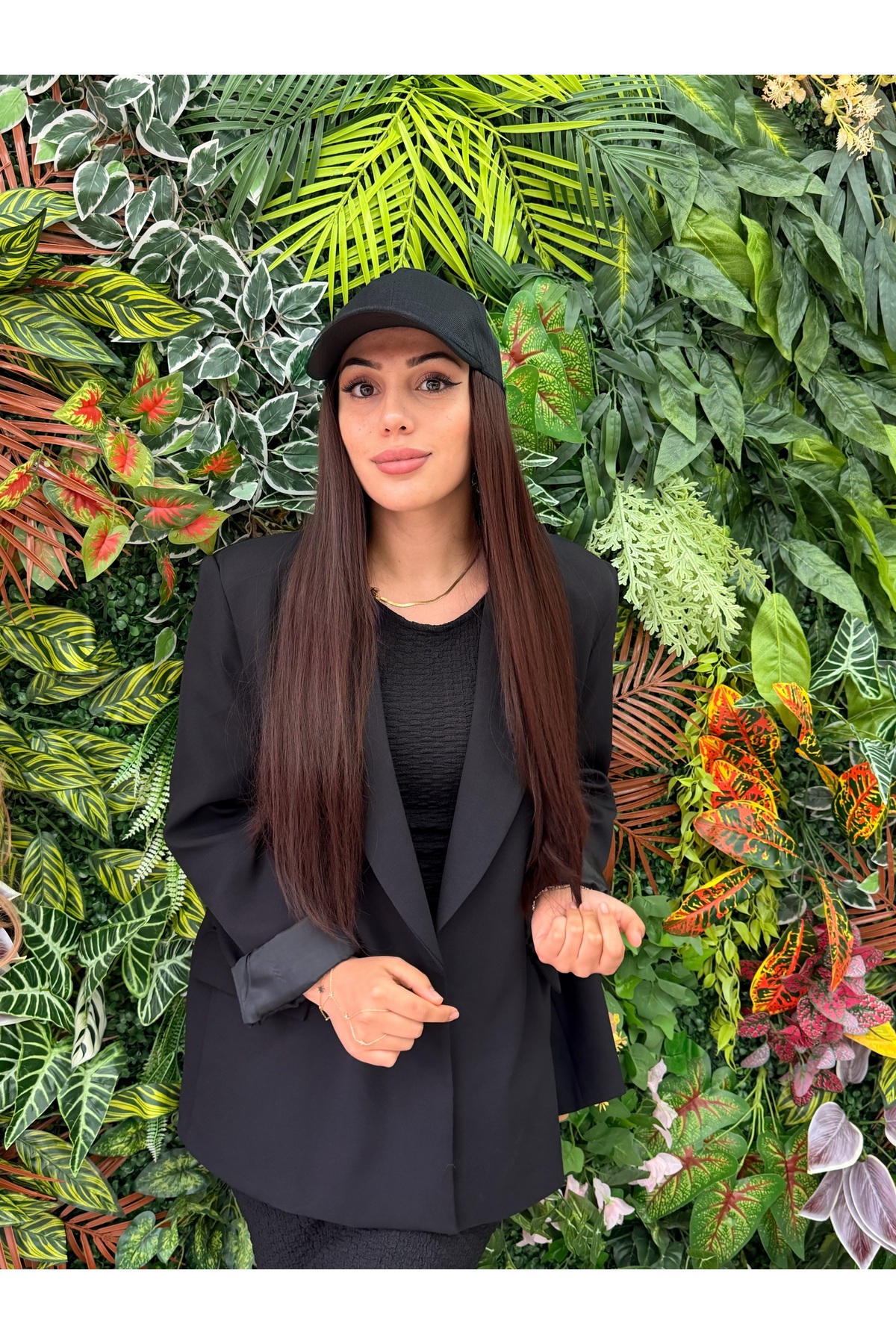 Gorgeous vip wigs for lovers of wigs with hats