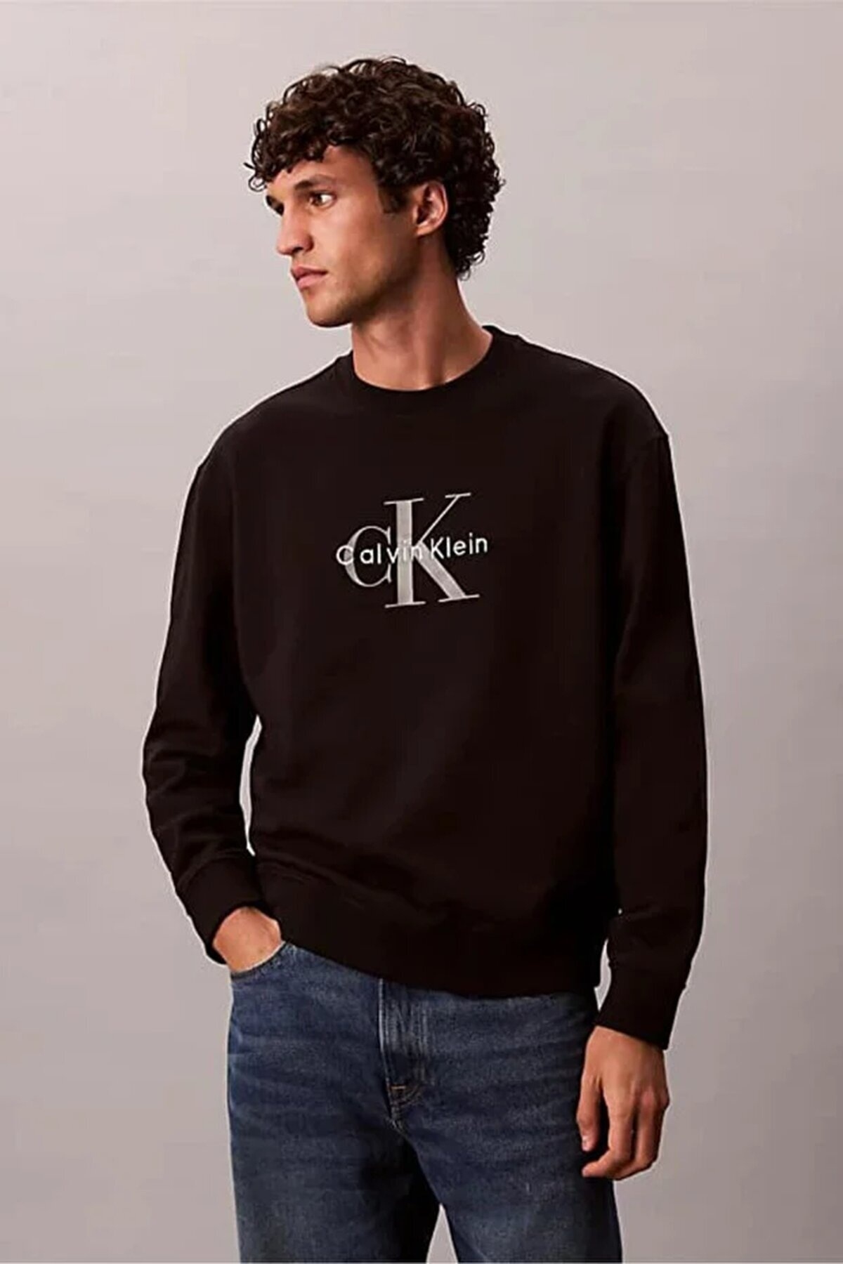 Calvin Klein Erkek %100 Pamuklu CK Logolu Yuvarlak Yakalı Uzun Kollu Siyah Sweatshirt
