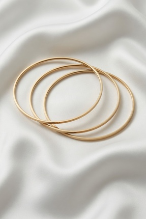 Jadem Gold 316L Paslanmaz Çelik Gold Renk Ajda Model Kadın 65 mm Bilezik