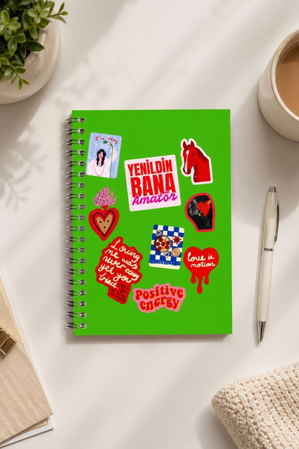17'li Sticker Set Kırmızı Estetik Kolaj Modern Sanat Laptop Telefon Sticker