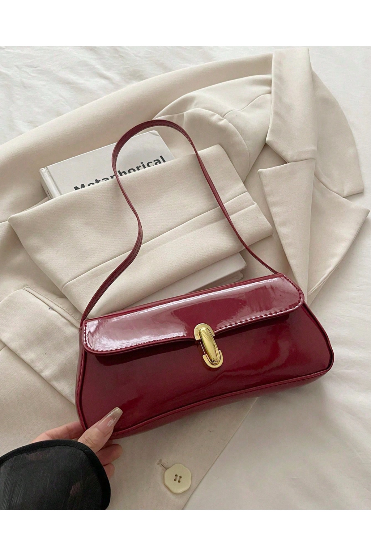 Liva Spring Women's Vintage Retro Model Hand and Shoulder Bag with Gold Buckle