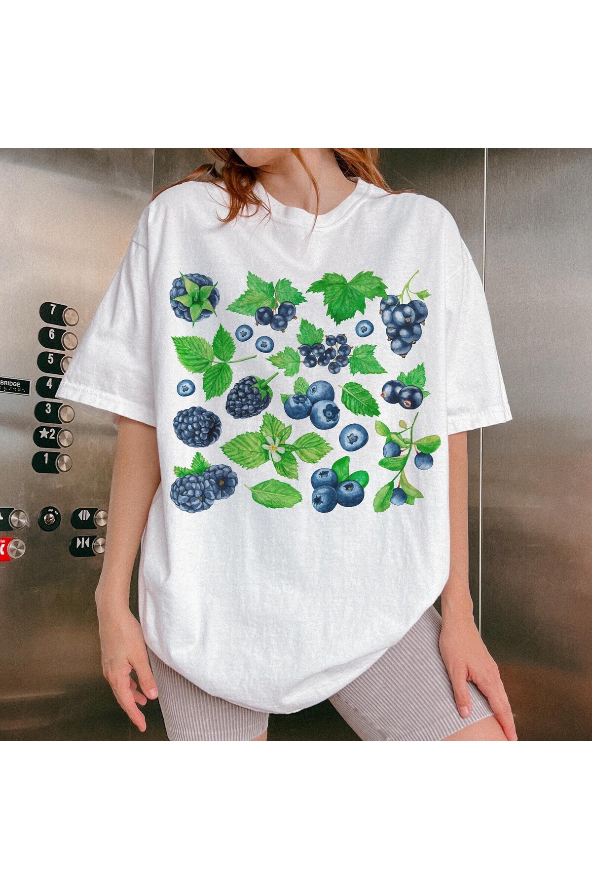 Oversize Cut Short Sleeve Printed T-shirt