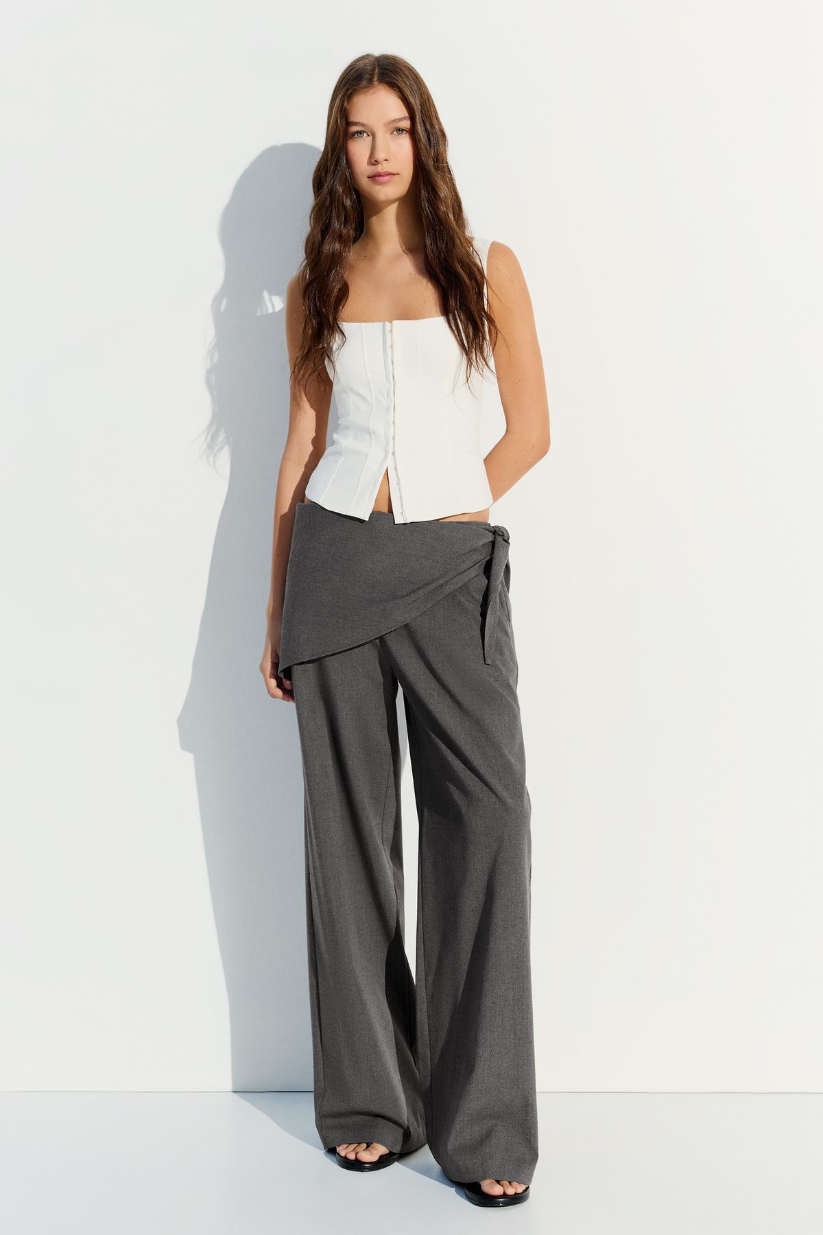 Pants with forceps and scarves