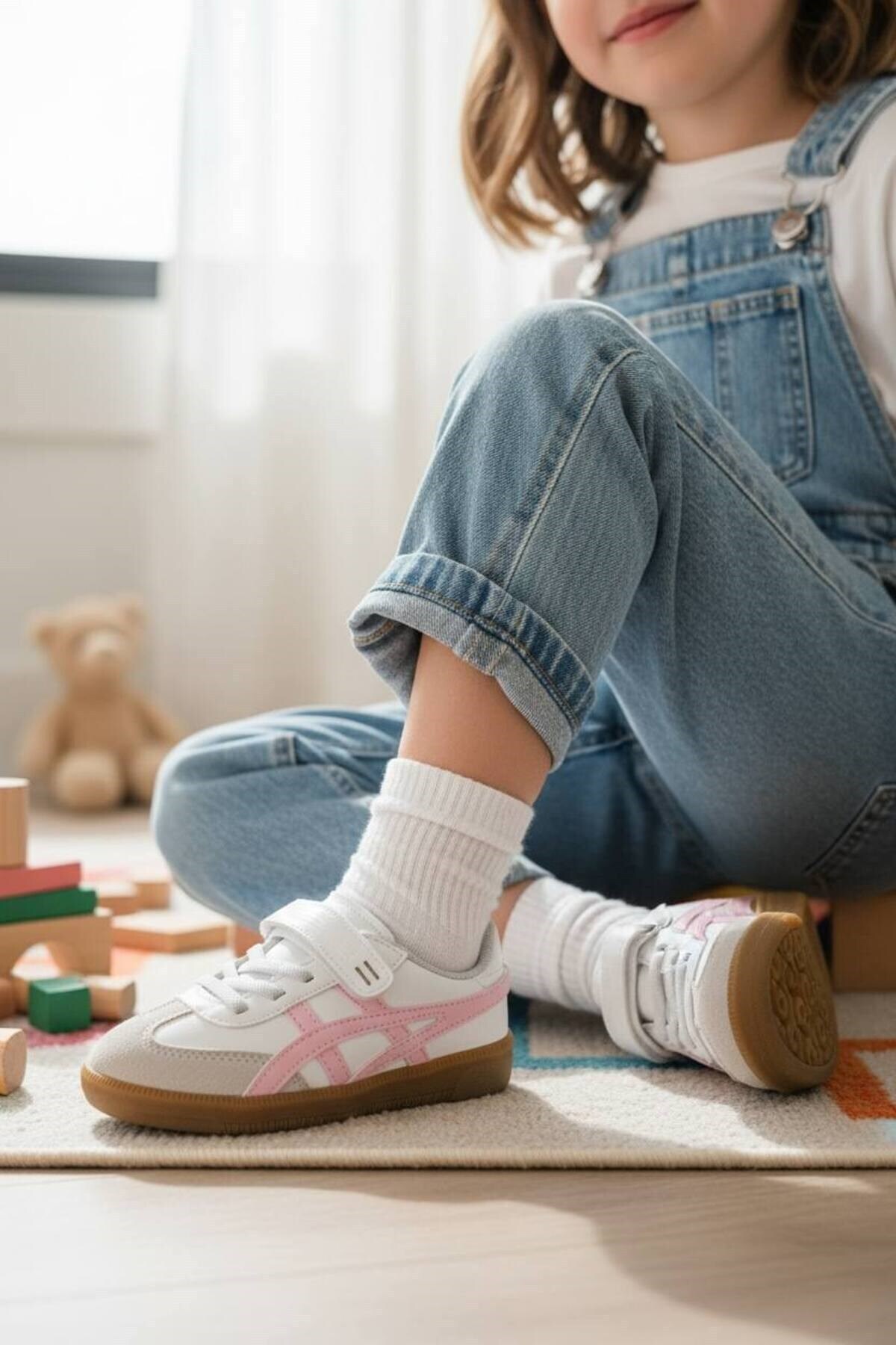 Rahat Unisex Bağcıklı Günlük Spor Ayakkabı Işıklı Beyaz-Pembe Sneaker Çocuk Ayakkabısı