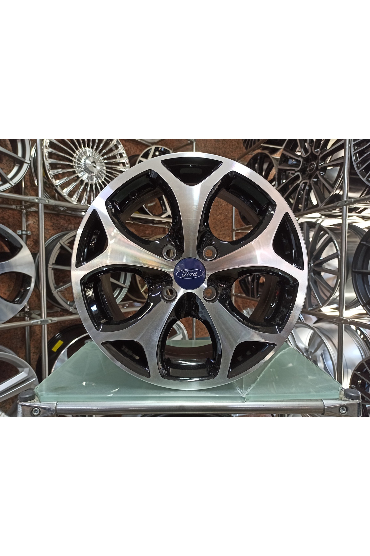 DY 15 İNÇ 4x108 FORD FİESTA COURİER JANT TAKIMI (4 ADET) - Fiyatı
