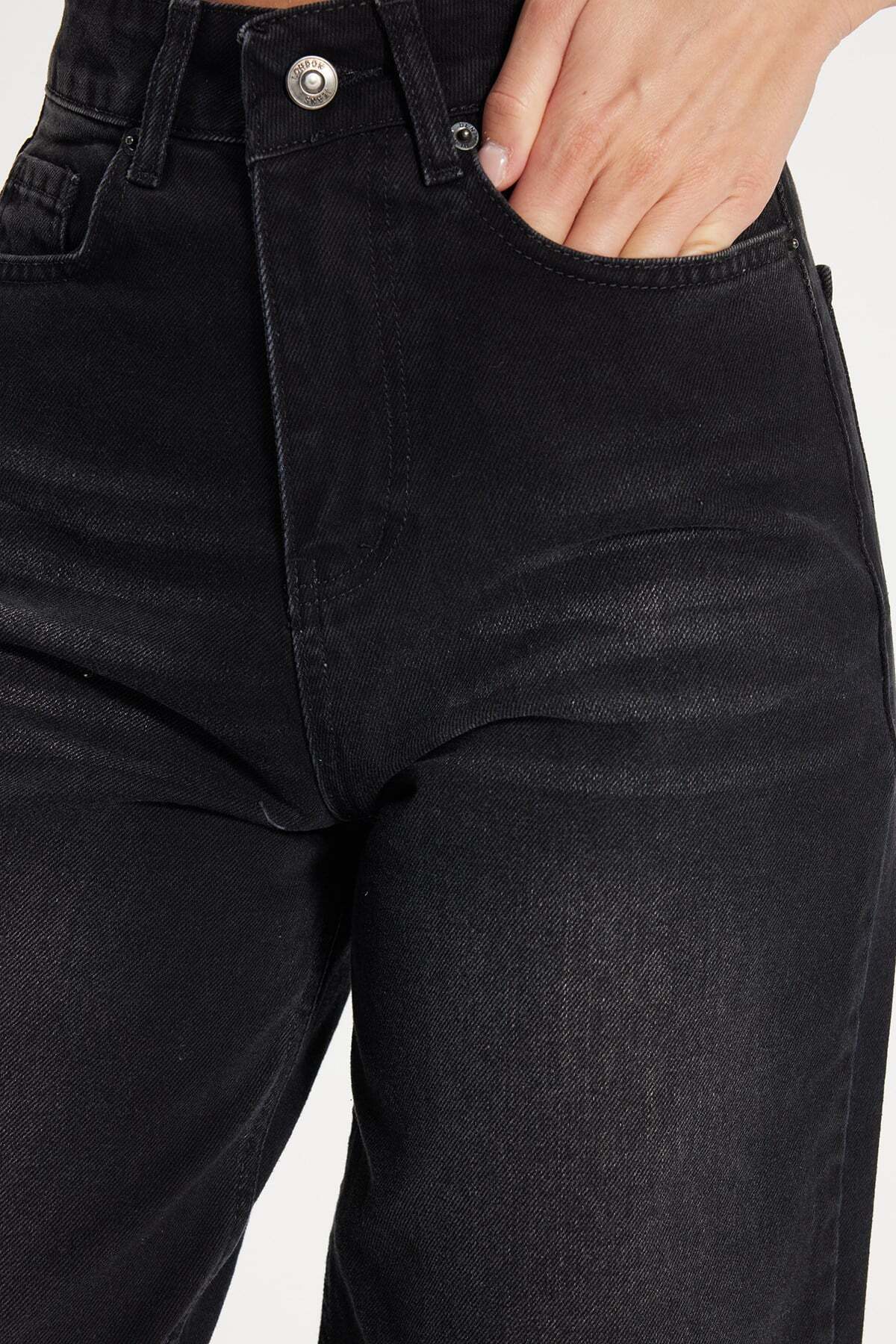 Tudors Kadın Relax Fit Rahat Kesim %100 Pamuk Cepli Geniş Paça Siyah Jean Kot Pantolon görsel 4