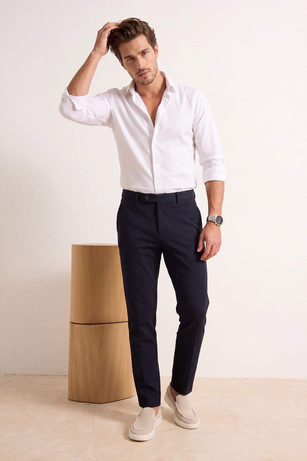 Trendyolmilla Man Lacivert Dar Kalıp/Slim Fit Boru Paça Yüksel Bel Yazlık Erkek Dokuma Pantolon TMNSS26PL00022