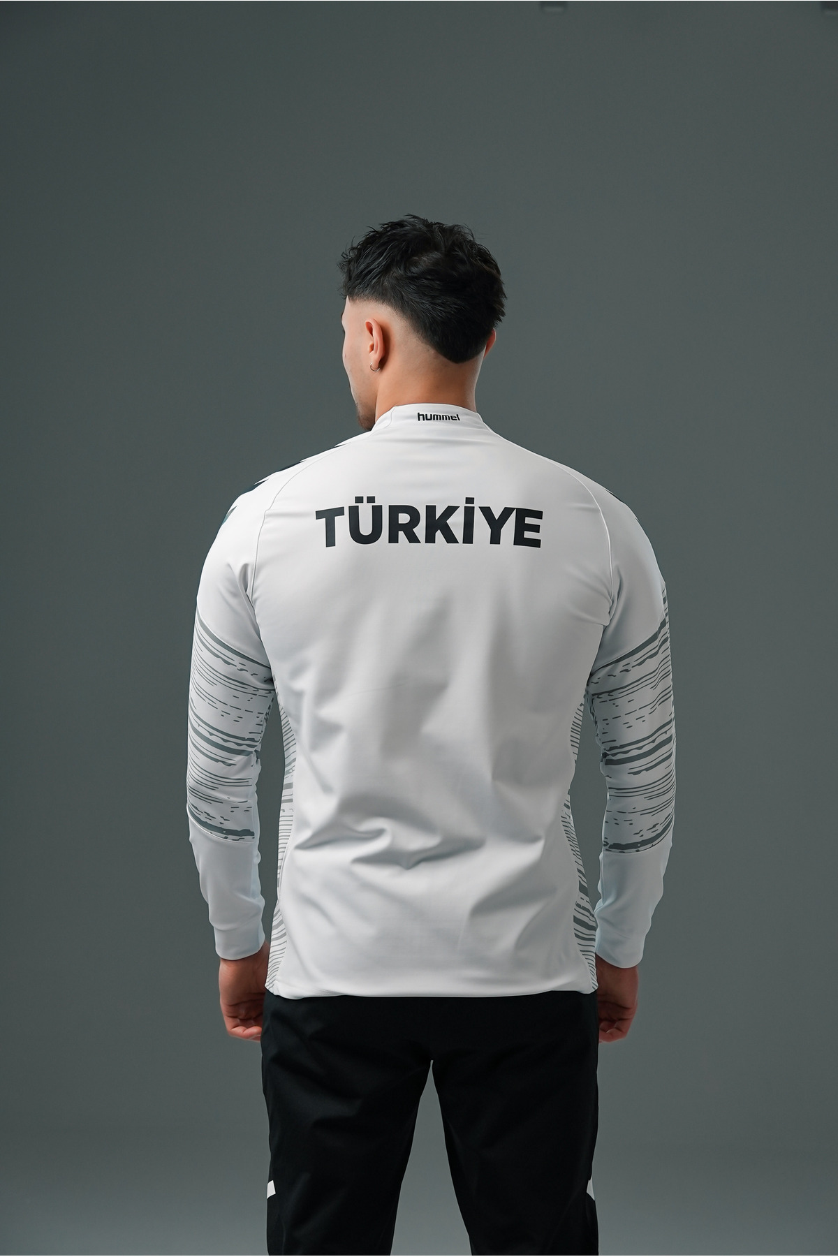 hummel Milli Takım Line Kamp Eşofman Üstü Beyaz görsel 6