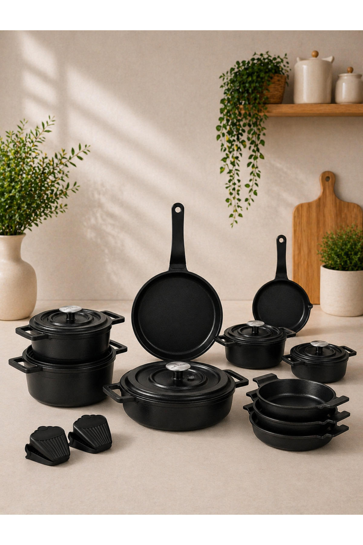 Elexsus 17-Piece Cast Lid Dowry Set