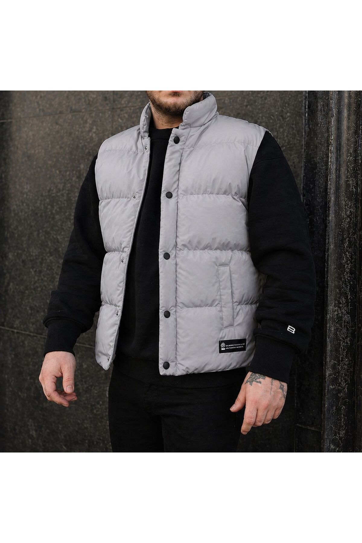 Men's Grey Slim Fit Upright Neck Inflatable Vest