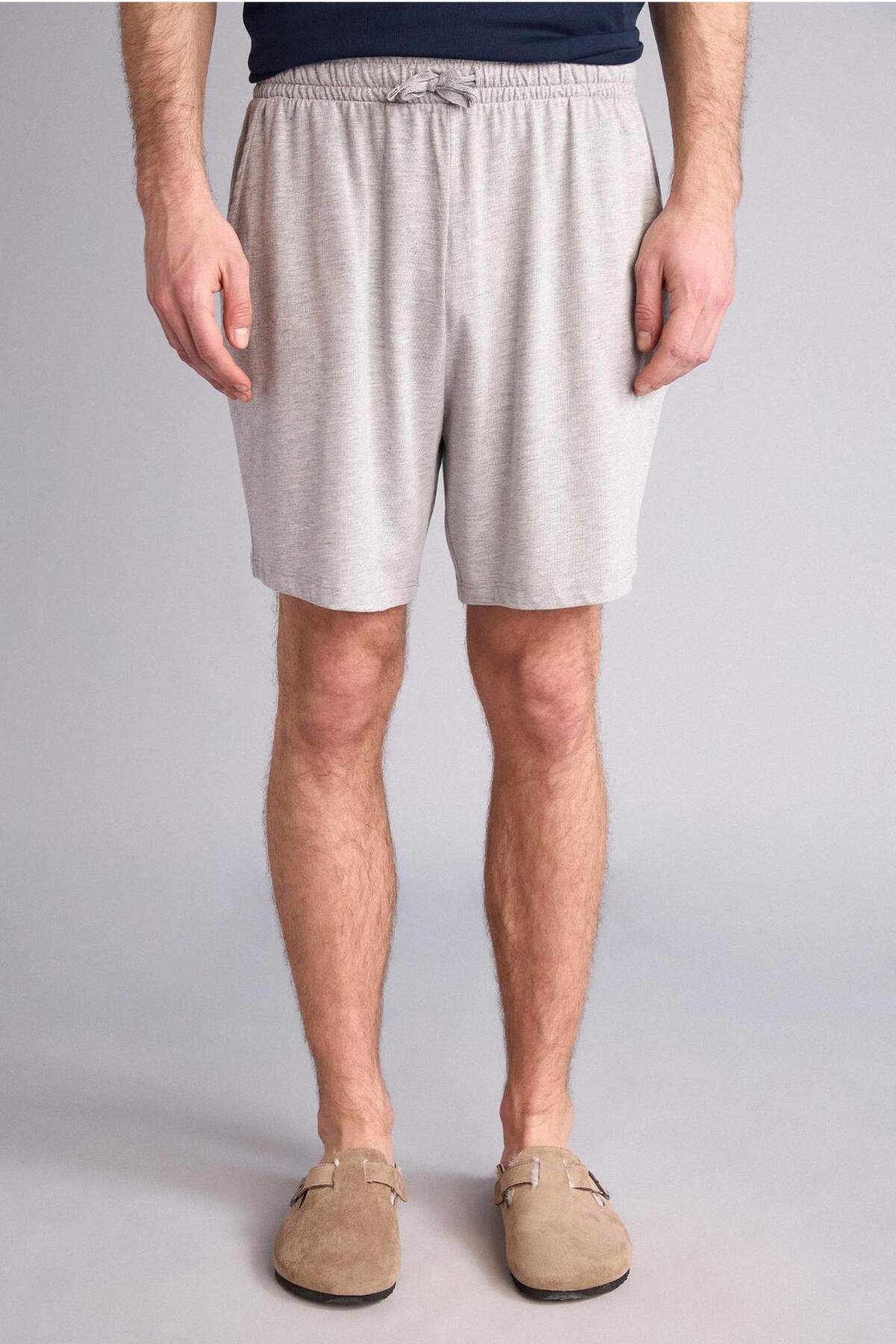 DeFacto Baggy Fit Elastik Bel Cepli Kısa Penye Şort H4577AX26SP görsel 4