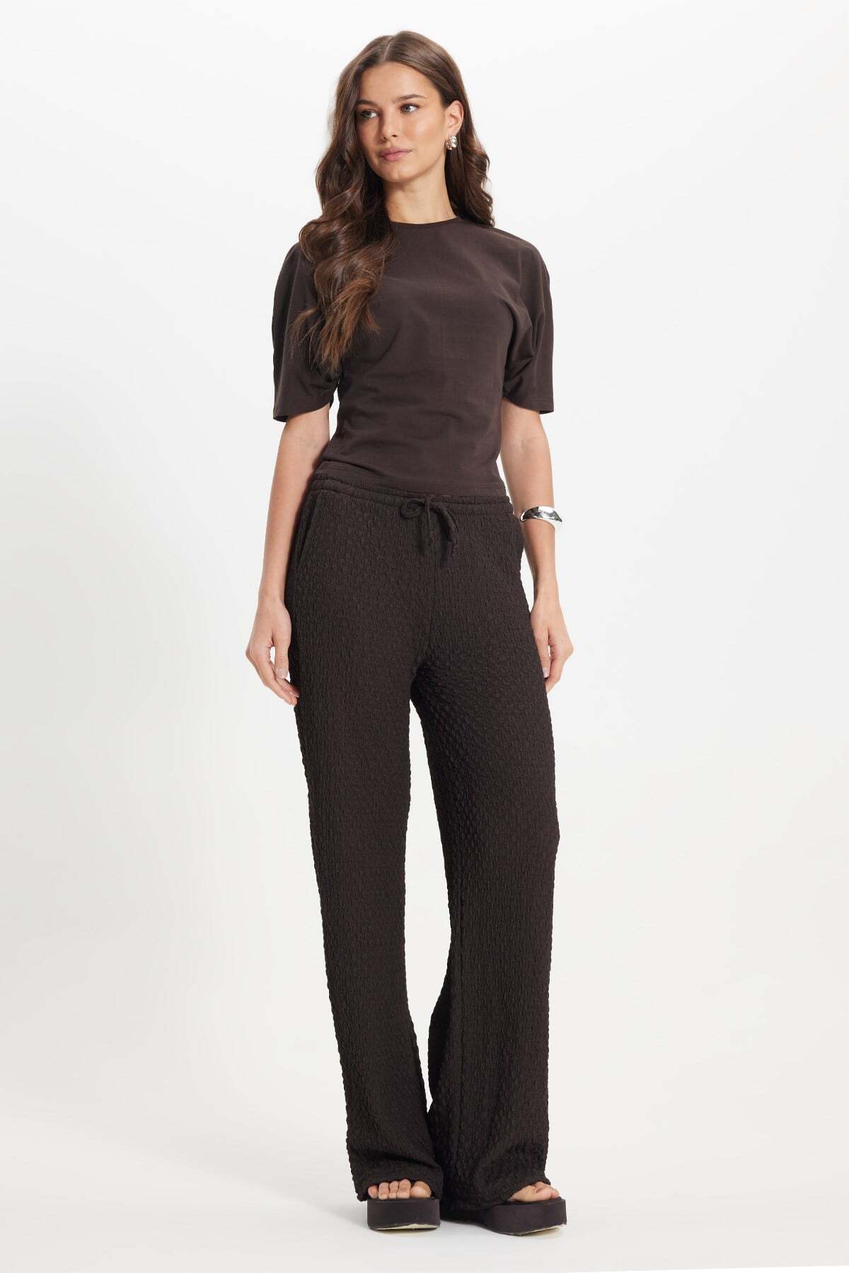 Women's Relax Fit Comfortable Cut Waist Lace-up Elastic Textured Brown Pants with Double Pockets