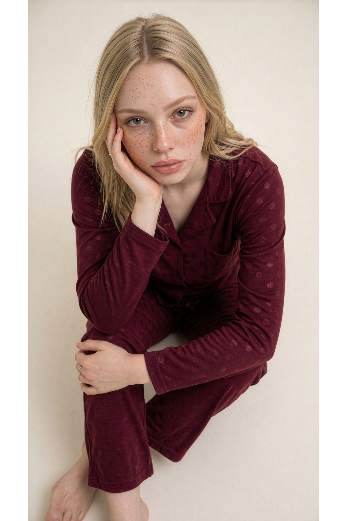 Arzey Burgundy Point Patterned Woven Long Sleeve Buttoned Front Pajama Set