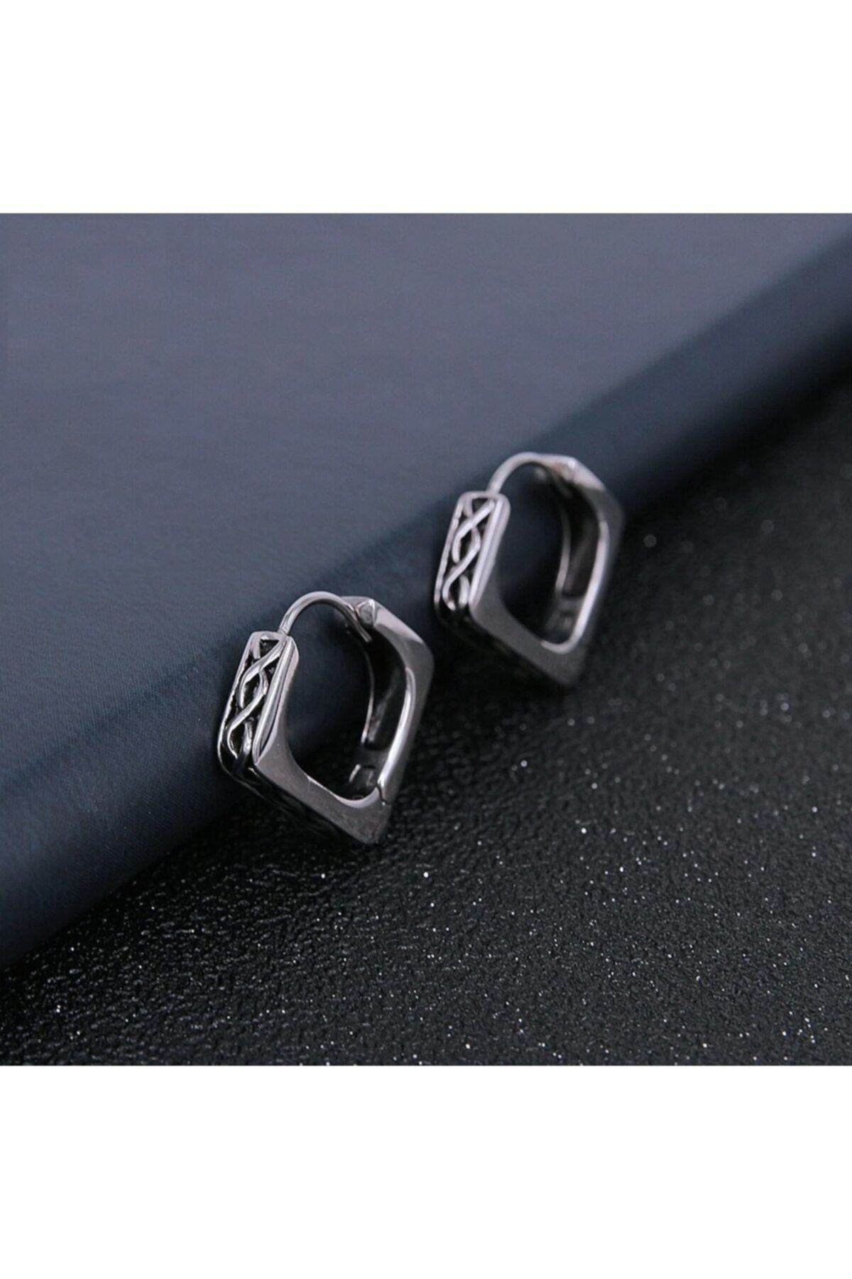 northstarshop-Large Antique Design Tribal Pattern Snap Ring Triangle Shaped 316l Men's Steel Earring 6