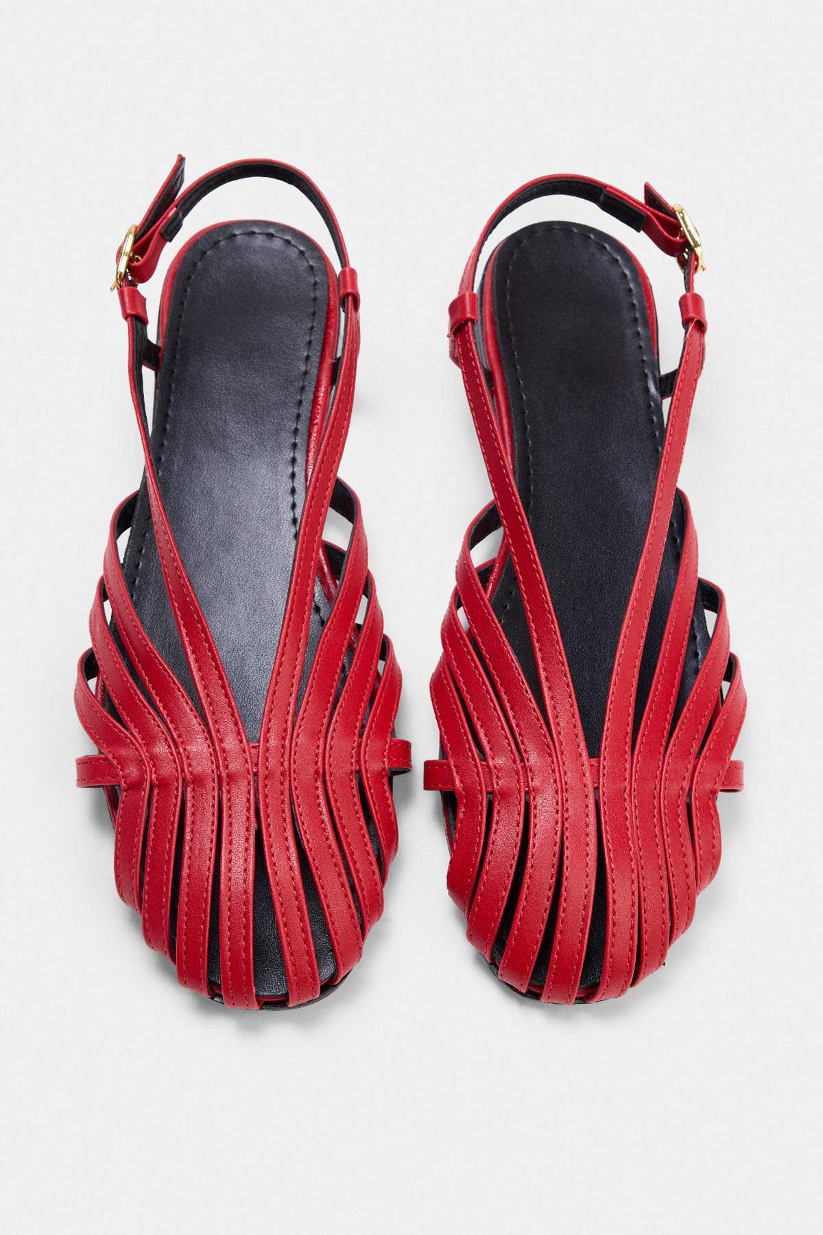 TRENDYOL SHOES Dámské baleríny s červeným proužkem TAKSS26BE00041