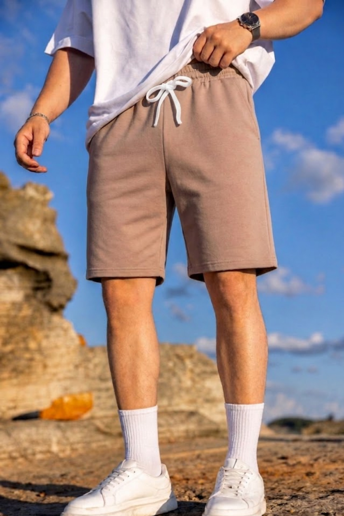 Men's Cotton Casual Pocket Wide Caramel Shorts