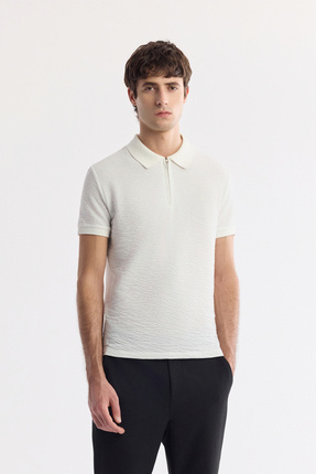 Avva Erkek Beyaz Polo Yaka Dokulu Jakarlı Regular Fit T-Shirt A51Y1019