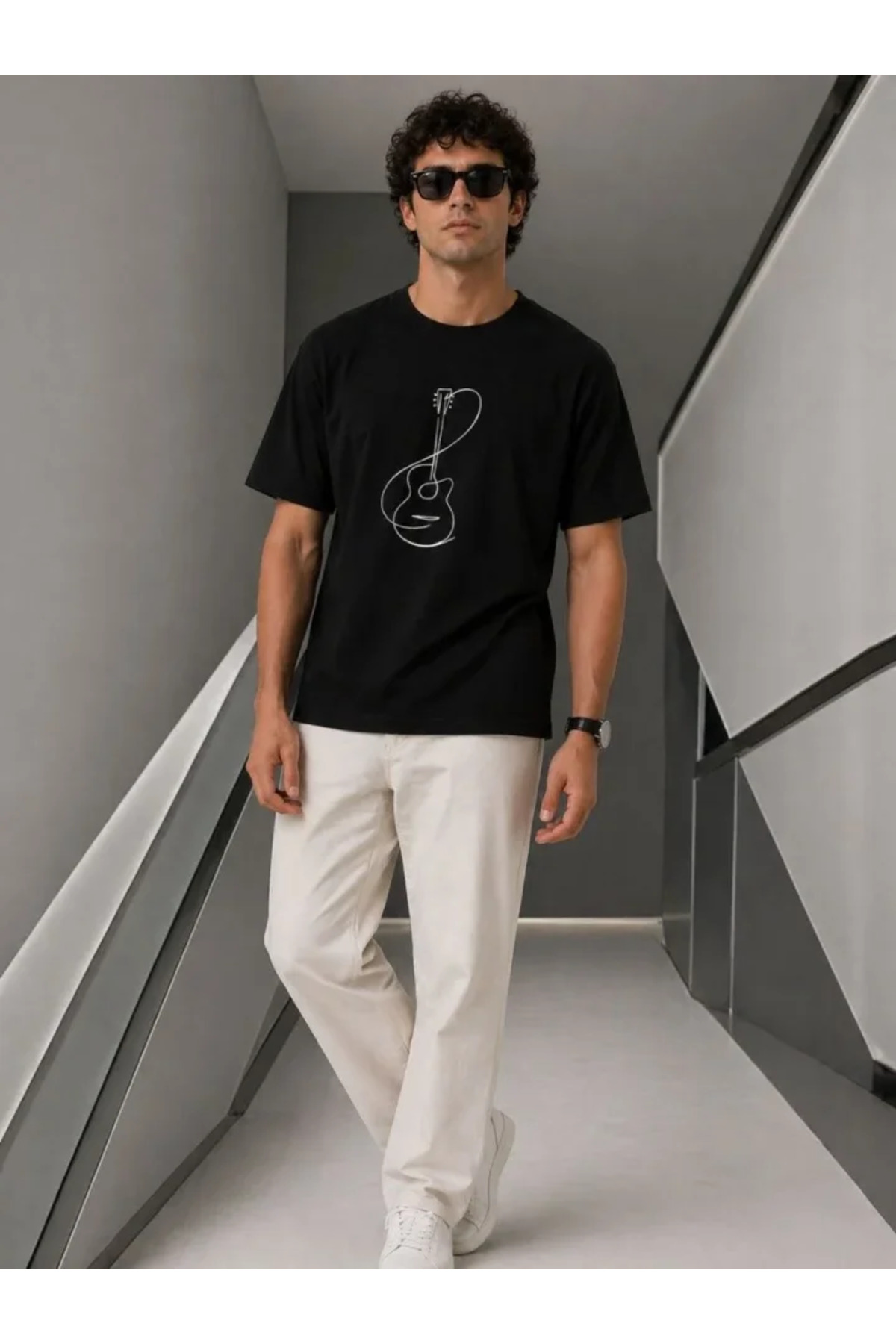 Erkek Minimal Gitar Baskılı Tişört T-Shirt Yazlık Kısa Kol Bisiklet Yaka T-Shirt - Siyah alternatif görünüm