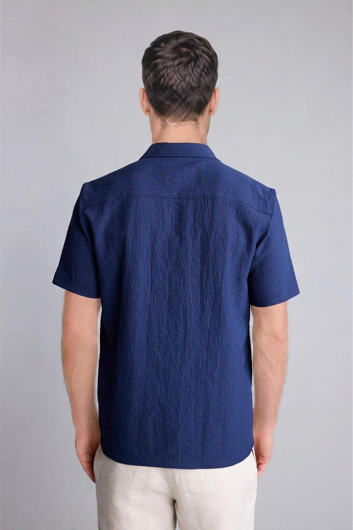 Regular Fit Polo Yaka Krinkıl Kısa Kollu Gömlek E1223AX26SM — سرمه‌ای — تصویر 4 از 4