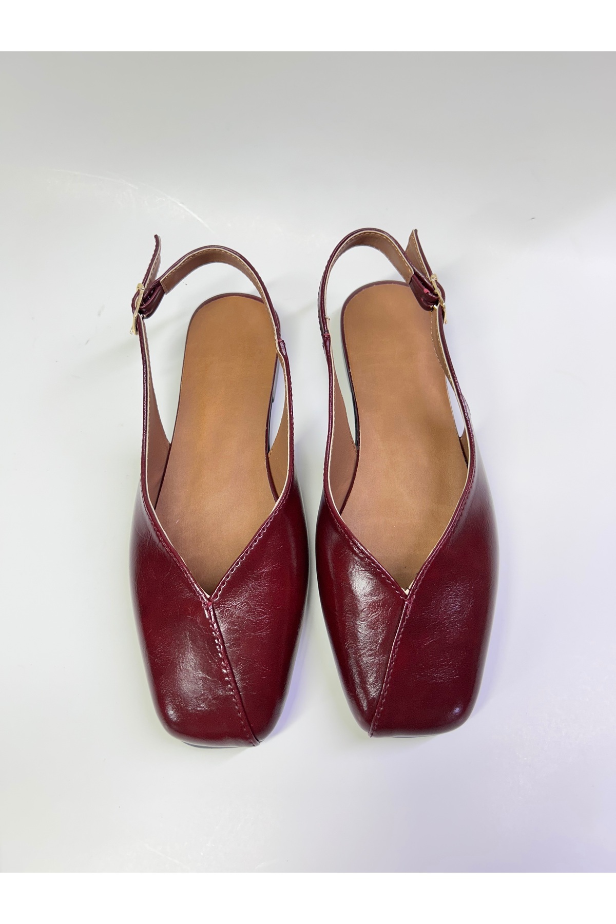 azza shoes BİANCA KADIN KARE KALIP PARLAK ARKASI AÇIK TOKA DETAYLI ZARİF ŞIK GÜNLÜK BABET görsel 2