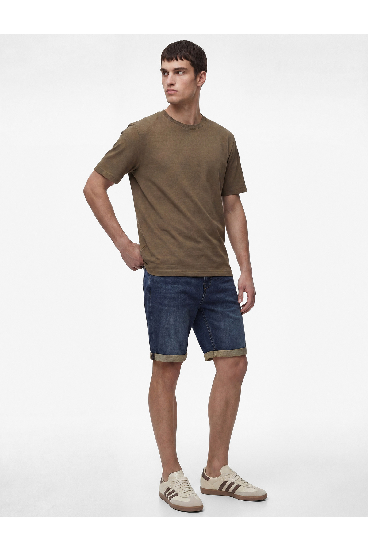 Koton Normal Bel Pamuklu Bermuda Slim Fit Jean Şort görsel 2