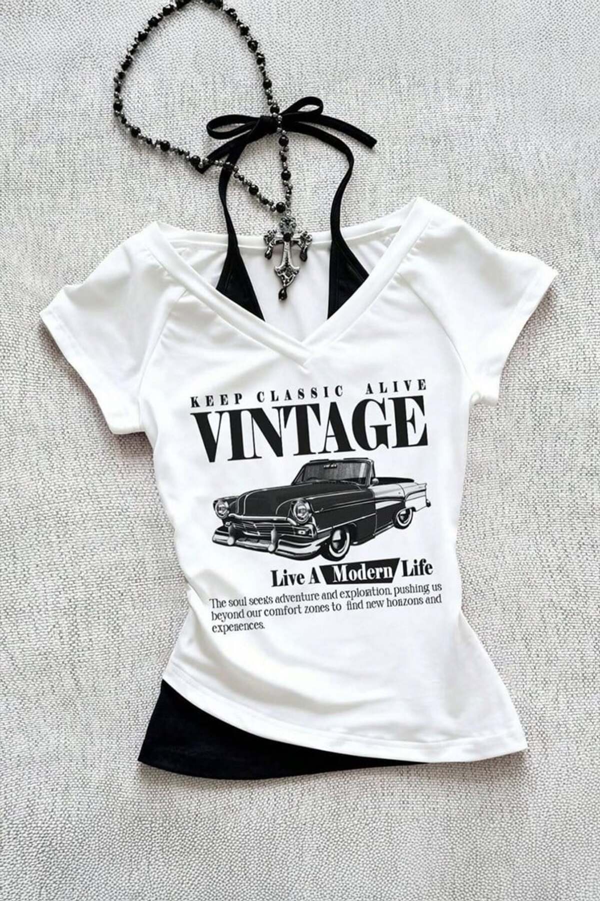 1blood  Beyaz Vintage Modern Life Ek Askılı Y2K Kısa Kollu Crop