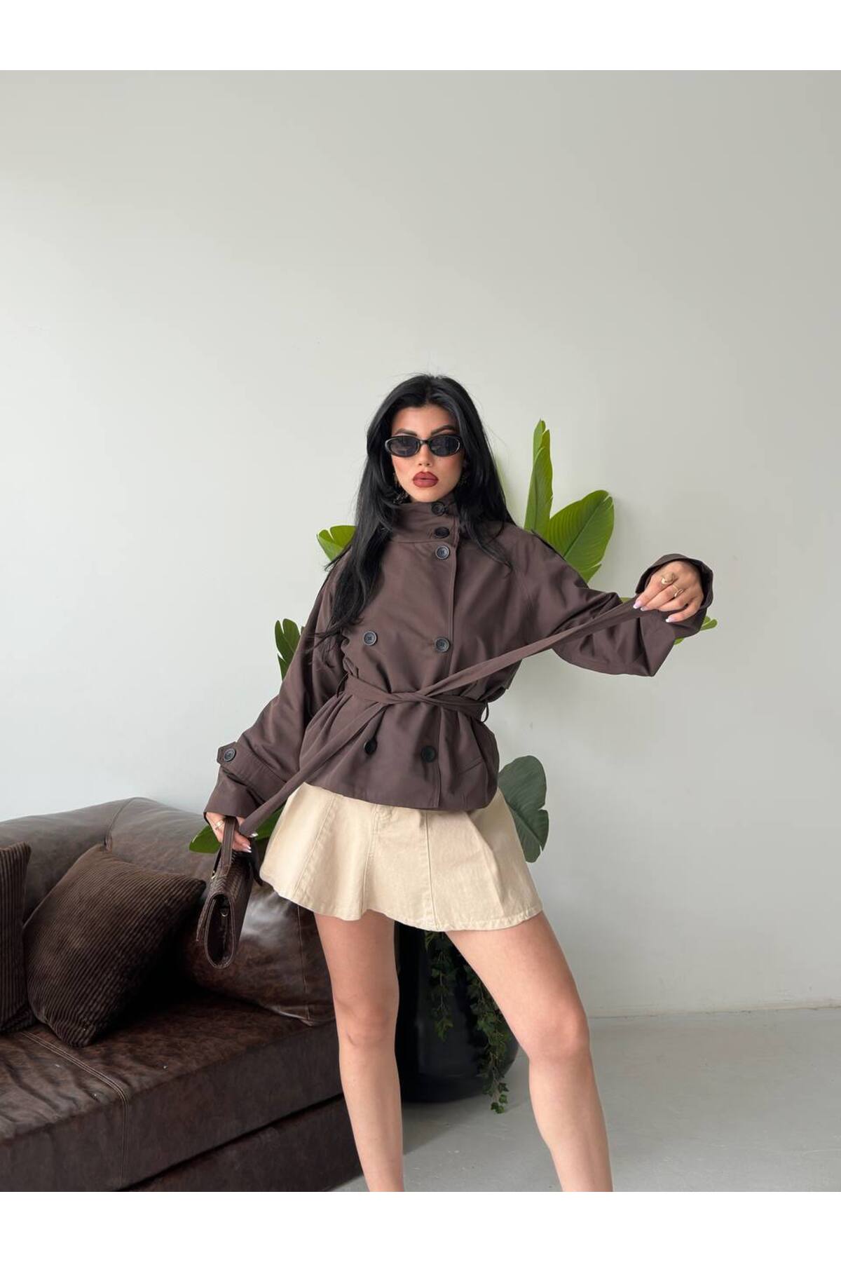 VESS MODA Dik Yaka ZR Model Astarlı Arkası Rüzgarlık Detaylı Kuşaklı Kısa Trençkot görsel 7