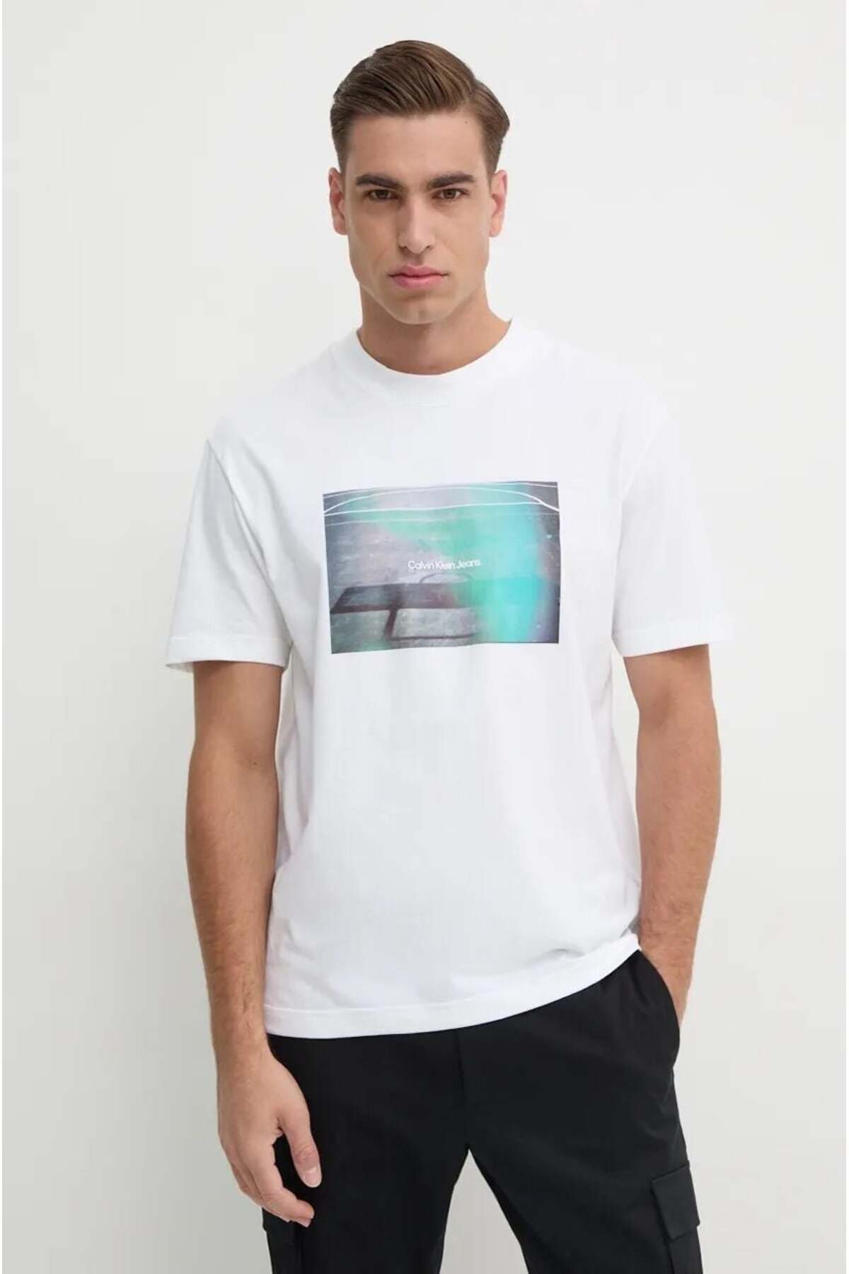 تیشرتمردانهCalvin Kleinسفید