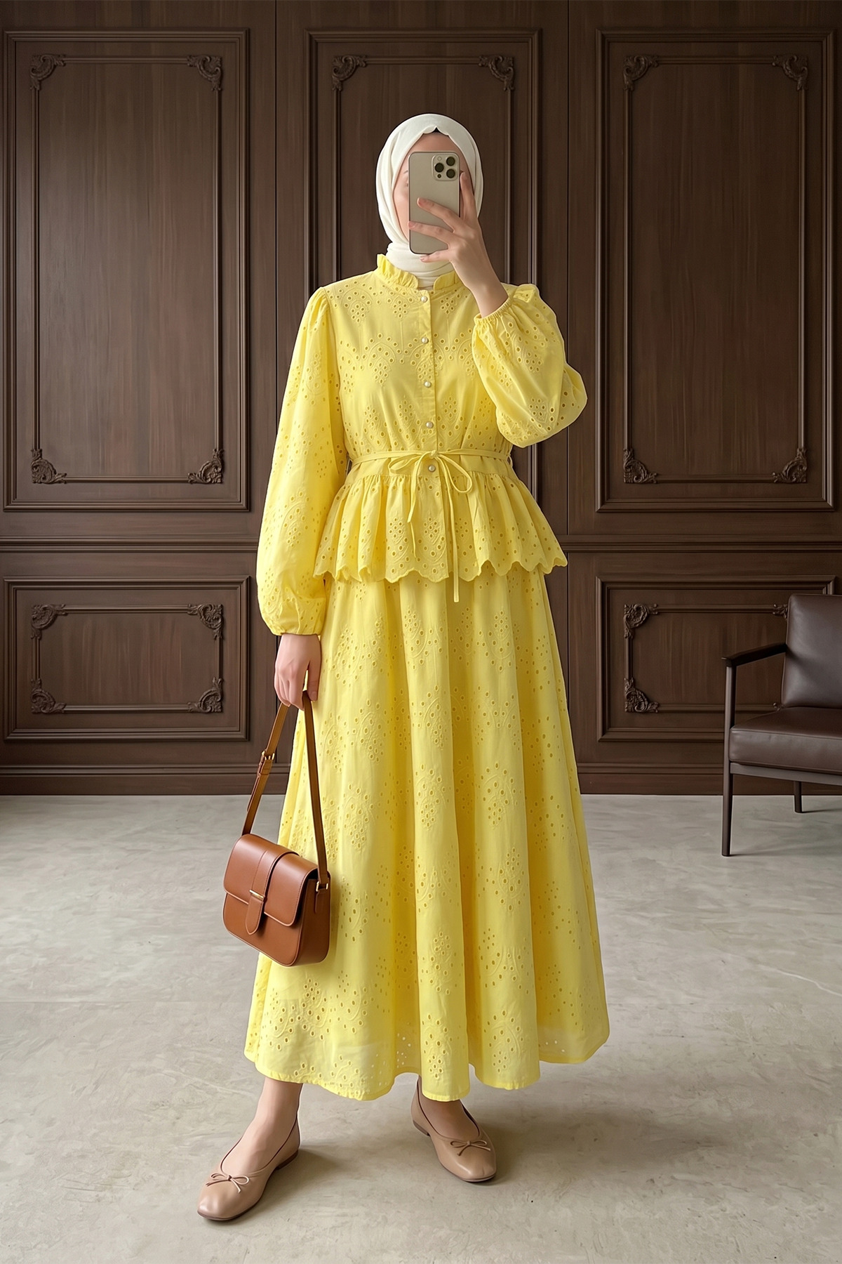 MODAQU Lined, Elastic Sleeves, Scalloped Yellow Linen Suit