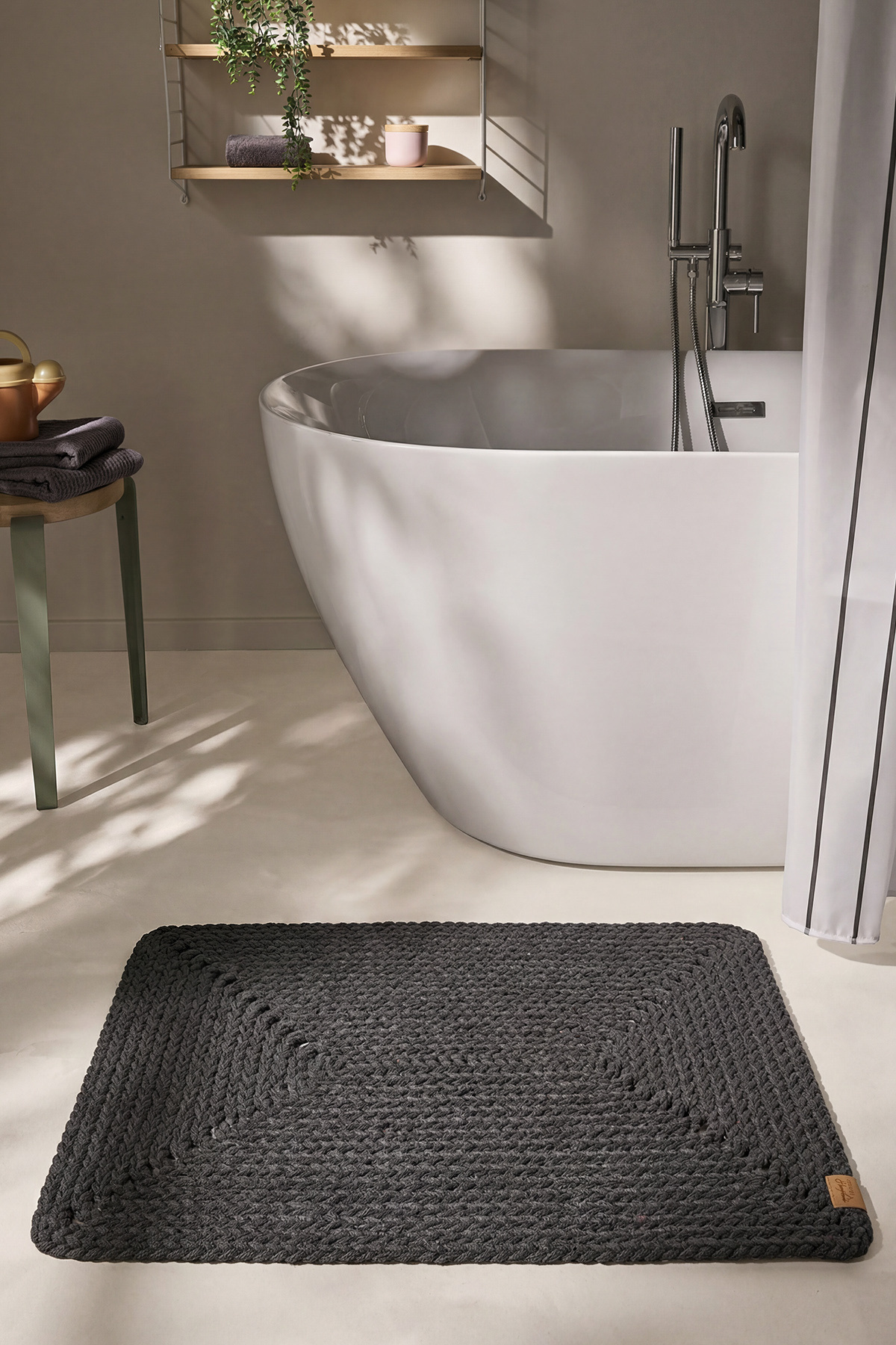 Glenn Anthracite Machine Washable Double Sided Hand-Woven Knit Pattern Bathroom Door Mat