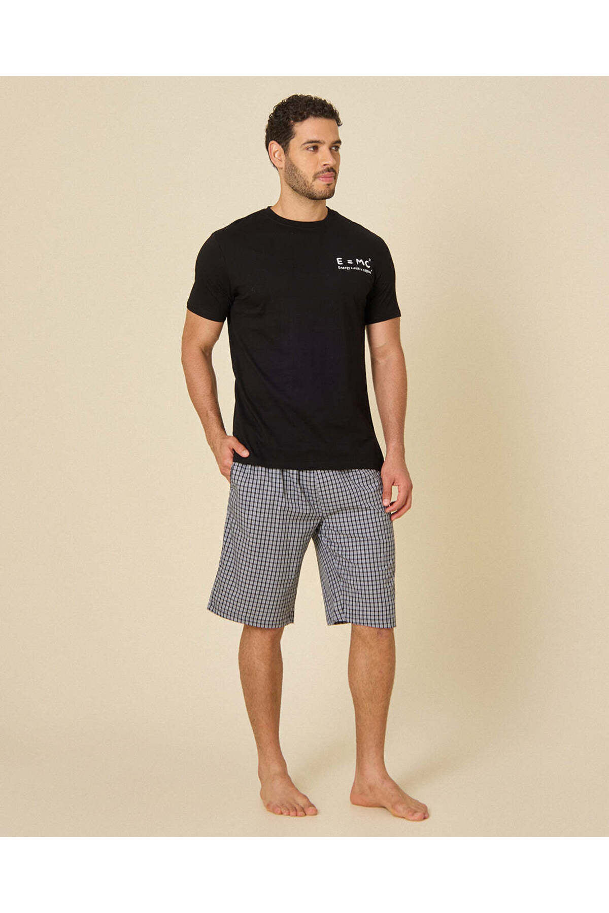 REDTAG Men Black And Grey Checked 2 Piece Pyjama Set