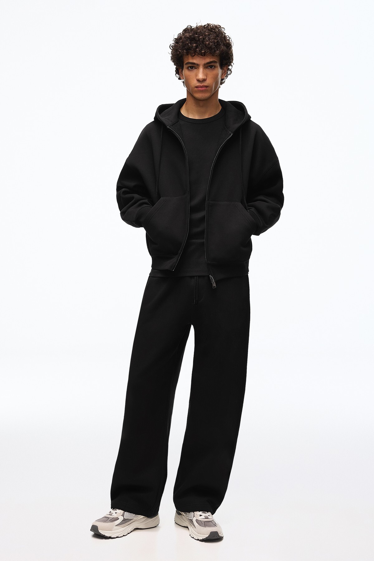 1_org_zoom شلوار Bershka برشکا مناسب بادکنکی پنبه ای نرم شده اورجینال - تصویر 1
